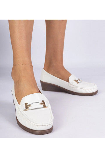 Mocassins blancs pour...
