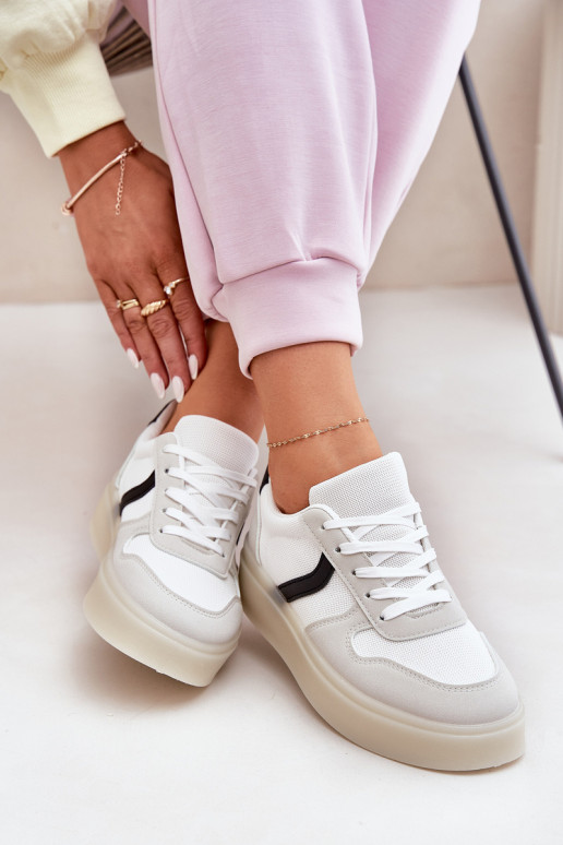 Faible Chaussures modèle baskets Féminin avec une plateforme couleur blanche Telmira