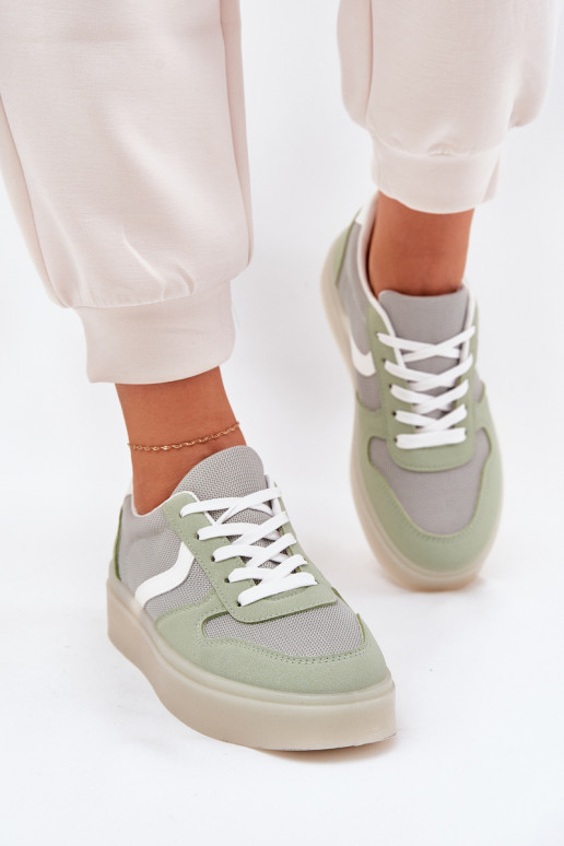 Faible Chaussures modèle baskets Féminin avec une plateforme couleur verte Telmira