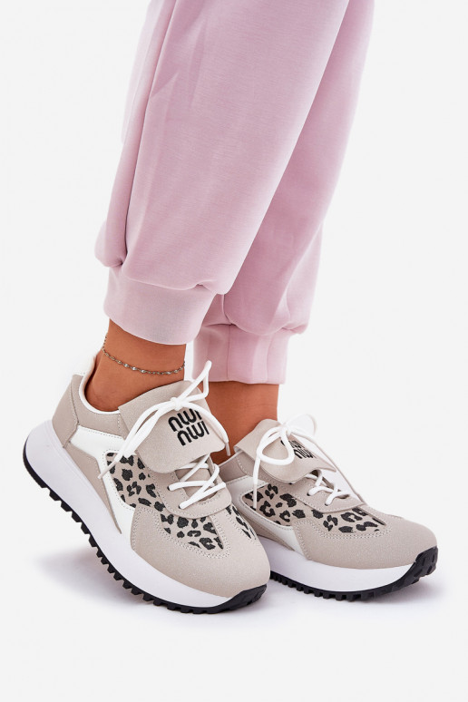 baskets Chaussures modèle baskets Féminin avec une plateforme avec des motifs en fourrure de léopard Blanc-beige Pumbes