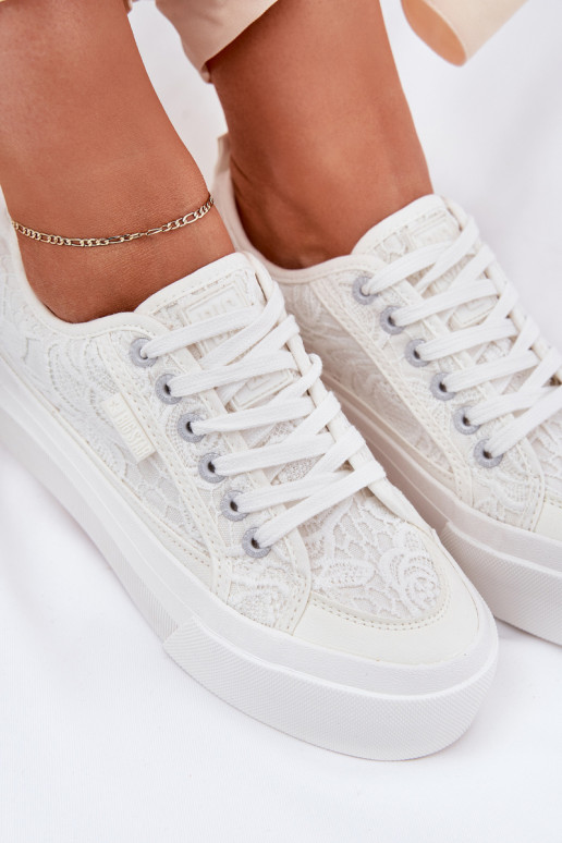 avec des motifs de dentelle Chaussures de loisirs Big Star RR274747 couleur blanche