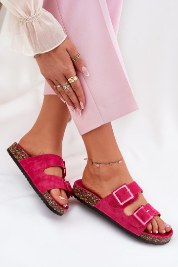 Chaussons pour femmes avec boucles sur semelle en liège couleur rose avec cœurs