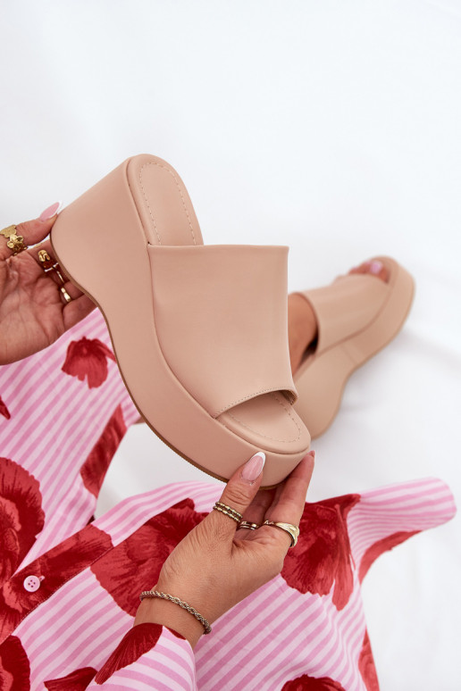 Eko Pantoufles en cuir Féminin avec une plateforme I Koturnie beige Kisoffi