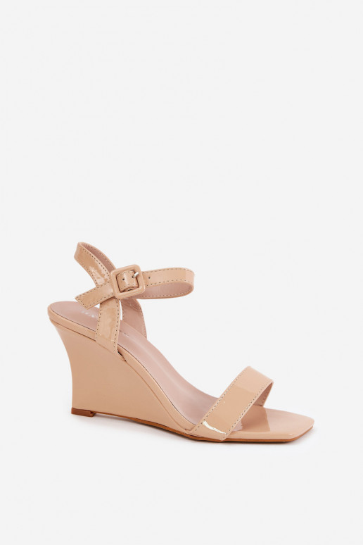 Sandales laquées pour femme Sur un coin Nude Vliraya
