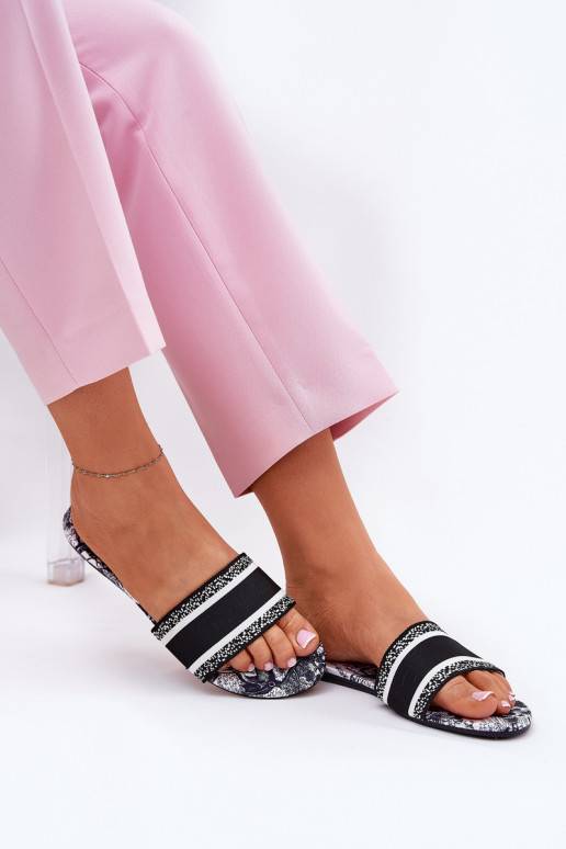 À motifs isocèle Pantoufles pour femmes couleur noire Leysi À motifs isocèle Pantoufles pour femmes couleur noire Leysi