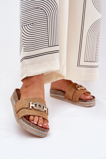 Pantoufles pour femmes Ze couleur doréem Detalem avec une plateforme avec éclat marron Eanes