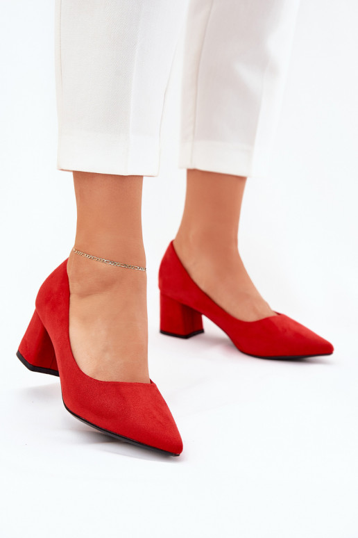 Chaussures Féminin Ze Szpiczastymi Noskami avec des talons couleur rouge Merinette