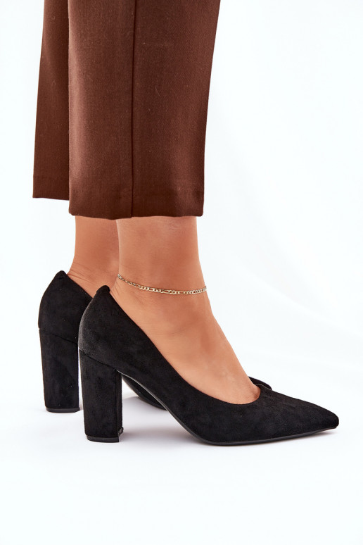 Eko Chaussures en daim avec des talons couleur noire Ellinoria