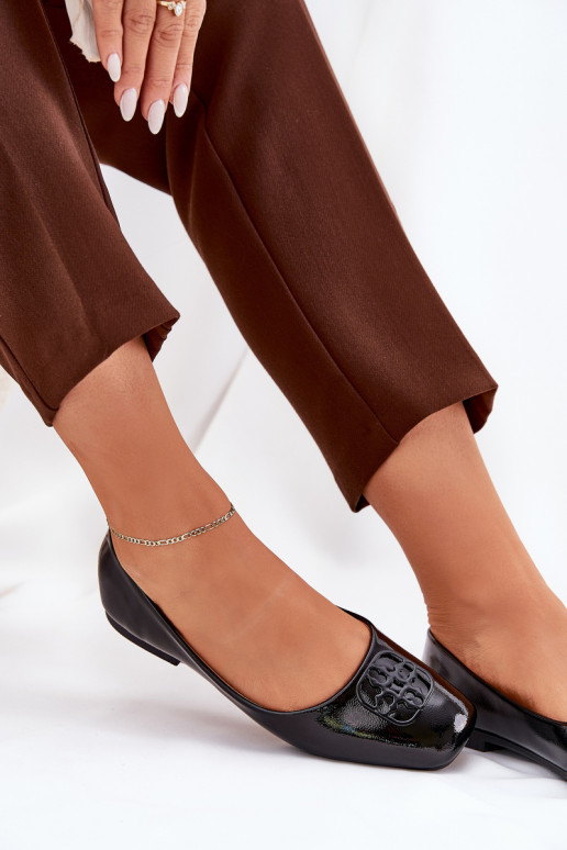 avec effet vernis Style élégant Ballerines Féminin Avec des décorations Detalem Vinceza 17377 couleur noire avec effet vernis Style élégant Ballerines Féminin Avec des décorations Detalem Vinceza 17377 couleur noire