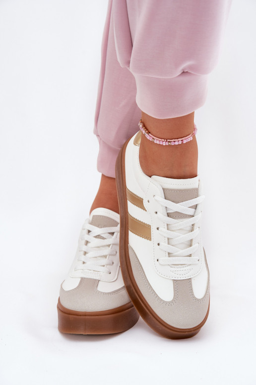 Chaussures modèle baskets Féminin avec une plateforme en cuir écologique Blanc-couleur dorée Elaraven Chaussures modèle baskets Féminin avec une plateforme en cuir écologique Blanc-couleur dorée Elaraven
