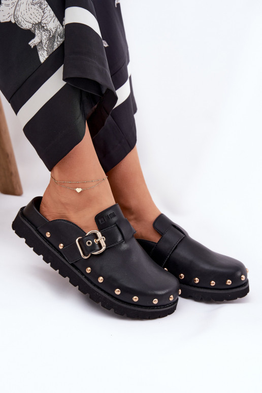 Pantoufles en cuir Sabots Féminin avec une plateforme Big Star RR274A378 couleur noire Pantoufles en cuir Sabots Féminin avec une plateforme Big Star RR274A378 couleur noire