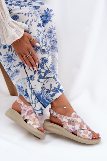 Sandales pour femmes en cuir écologique avec des fleurs Couleurs différentes Tosmelia