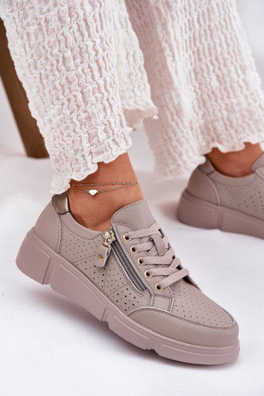 Peau baskets Chaussures modèle baskets avec une plateforme avec fermetures éclair Vinceza 88019 beige Peau baskets Chaussures modèle baskets avec une plateforme avec fermetures éclair Vinceza 88019 beige