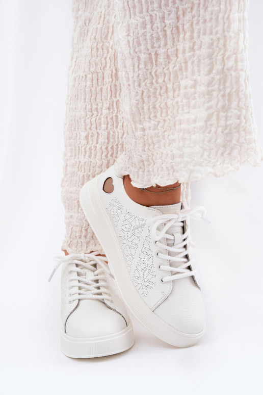 Peau Chaussures modèle baskets Féminin avec une plateforme Vinceza 88018 couleur blanche Peau Chaussures modèle baskets Féminin avec une plateforme Vinceza 88018 couleur blanche