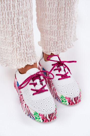 Baskets en cuir blanches avec semelle texturée Vinceza 88017