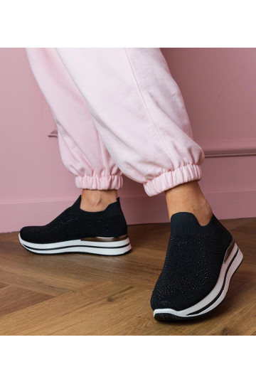 Sandales sportives noires...