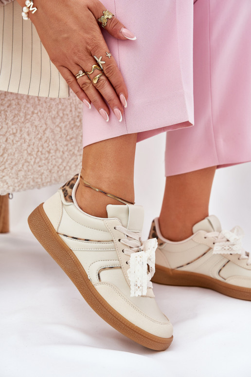 Baskets basses pour femmes avec lacets et motifs en fourrure de léopard couleur sable Zielle Baskets basses pour femmes avec lacets et motifs en fourrure de léopard couleur sable Zielle