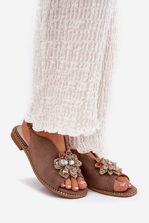 Sandales pour femmes avec des talons larges avec des ornements S.Barski KV27-001 beige