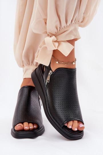 Sandales pour femmes Sur un coin couleur noire Mevinette 2