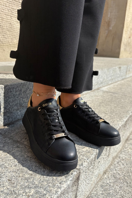 Chaussures modèle baskets Féminin en cuir écologique Big Star RR274257 couleur noire