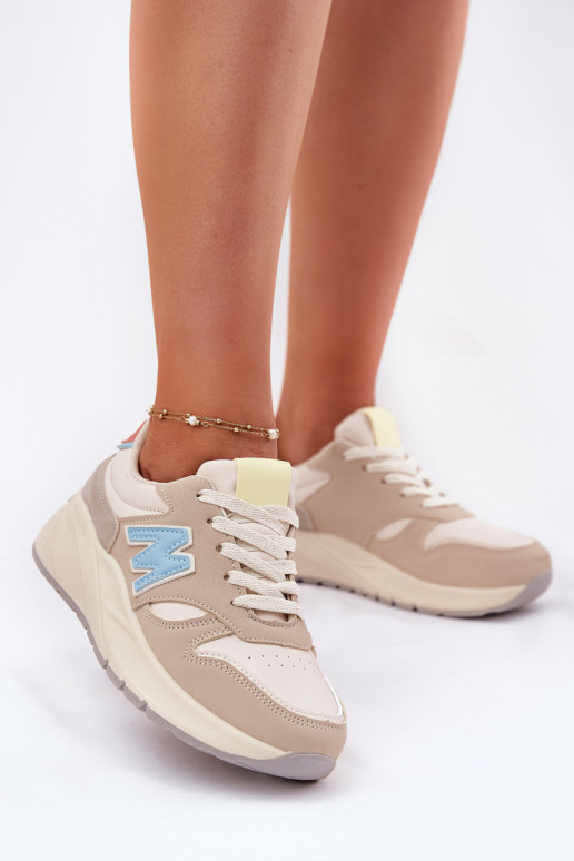 Chaussures modèle baskets Féminin avec une plateforme beige Tenanela Chaussures modèle baskets Féminin avec une plateforme beige Tenanela