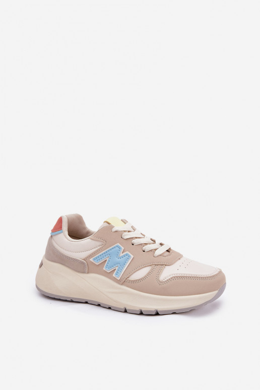 Chaussures modèle baskets Féminin avec une plateforme beige Tenanela Chaussures modèle baskets Féminin avec une plateforme beige Tenanela