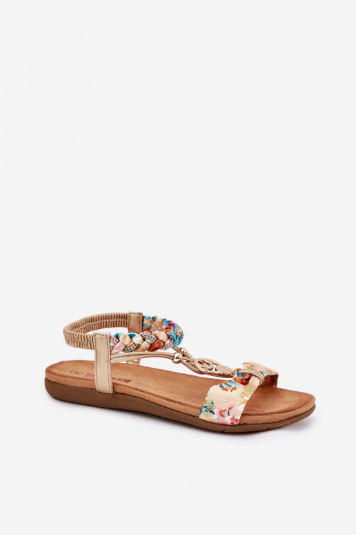 Sandales plates pour femmes Z Plecionymi Bandesem Et la décoration Artiker 56C1316 couleur dorée