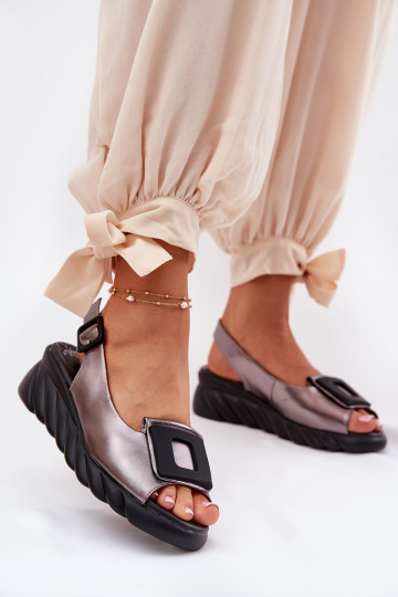 Sandales pour femmes Féminin Sur un coin avec décoration Artiker 56C2158 couleur grise