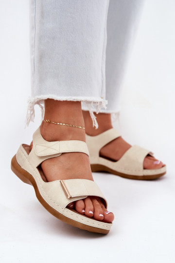 Sandales confortables pour femmes avec attaches adhésives couleur dorée Iphiope