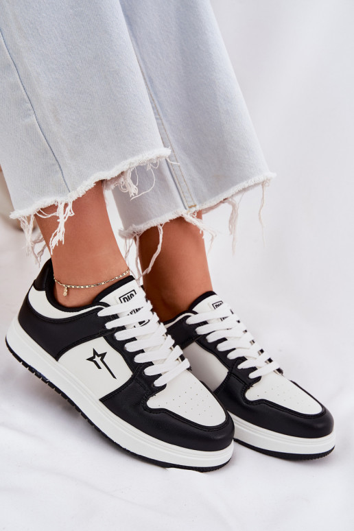 Chaussures modèle baskets Féminin Big Star RR274A240 HI-POLY SYSTEM Blanc-couleur noire Chaussures modèle baskets Féminin Big Star RR274A240 HI-POLY SYSTEM Blanc-couleur noire