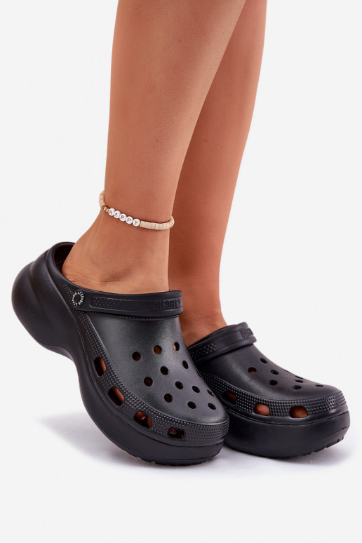 Pantoufles légères Pantoufles pour femmes avec des semelles massives à la mode Big Star RR274A118 couleur noire