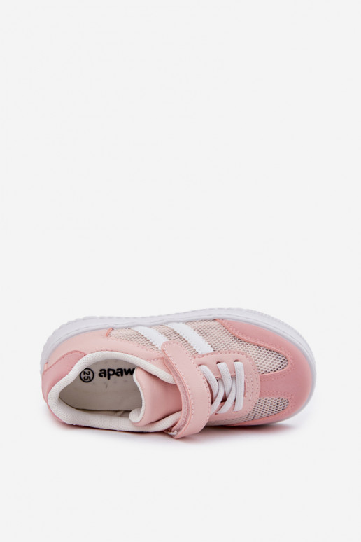 Chaussures modèle baskets Puéril avec attaches adhésives couleur rose Sepovia Chaussures modèle baskets Puéril avec attaches adhésives couleur rose Sepovia