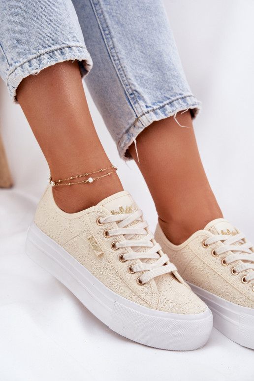 Chaussures de loisirs avec de la dentelle Lee Cooper LCDANS-25-31-3440L beige Chaussures de loisirs avec de la dentelle Lee Cooper LCDANS-25-31-3440L beige