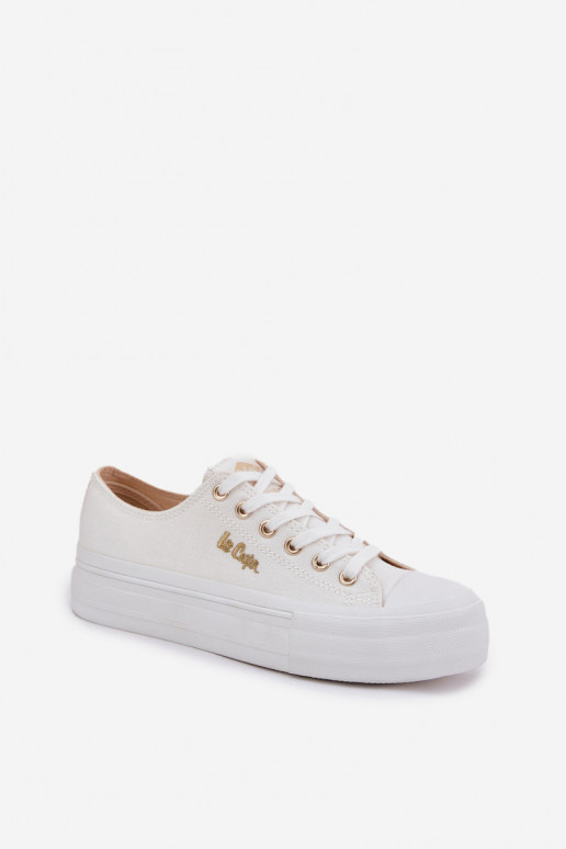 Chaussures de loisirs avec une plateforme Lee Cooper LCDANS-25-02-3289 couleur blanche Chaussures de loisirs avec une plateforme Lee Cooper LCDANS-25-02-3289 couleur blanche