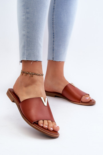 Chaussons en simili cuir pour femmes avec larges talons couleur marron Tai turiliha