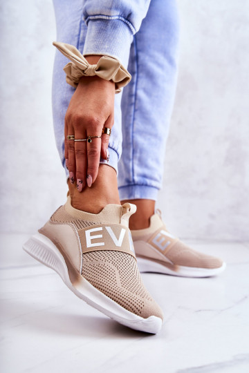 Féminin baskets Un modèle convaincant beige Lorane