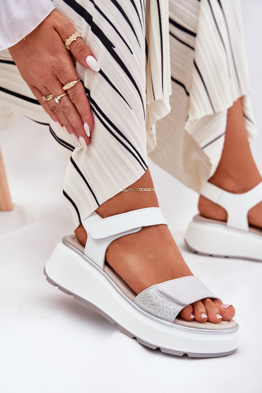 Sandales pour femmes Féminin Platformie I Koturnie avec attaches adhésives S.Barski LR51-543 couleur argent Sandales pour femmes Féminin Platformie I Koturnie avec attaches adhésives S.Barski LR51-543 couleur argent