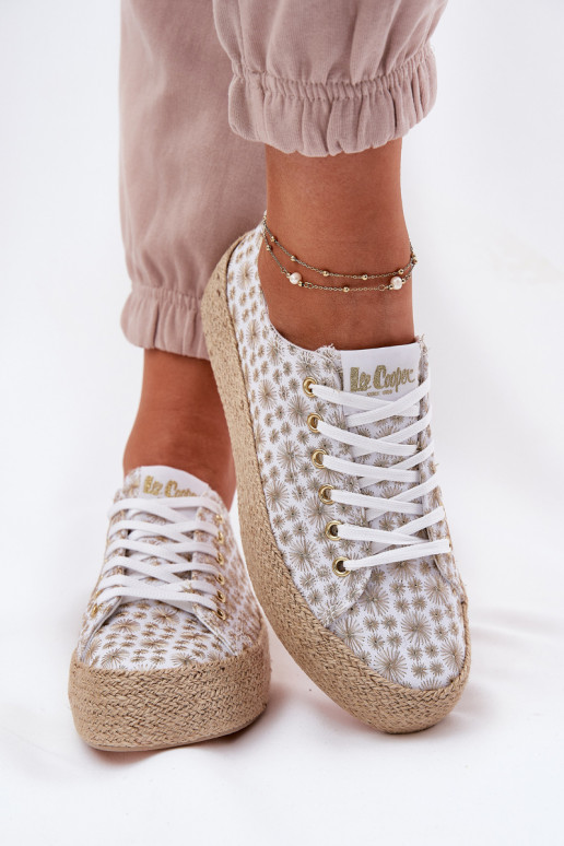 À motifs Chaussures de loisirs avec une plateforme Avec tresse Lee Cooper LCDANS-25-08-3648L Blanc-couleur dorée