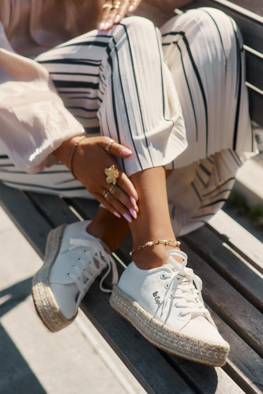 Chaussures de loisirs à lacets Lee Cooper LCIN-25-44-3217 blanches