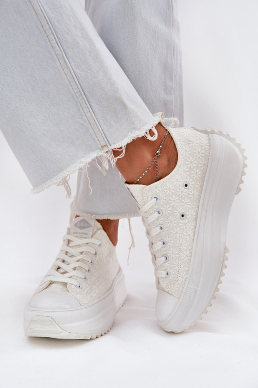 Chaussures de loisirs Z Haftem avec une plateforme Lee Cooper LCDANS-25-31-3465L couleur blanche Chaussures de loisirs Z Haftem avec une plateforme Lee Cooper LCDANS-25-31-3465L couleur blanche