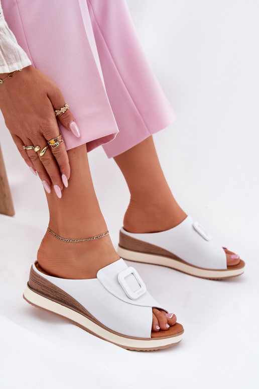 Chaussons en cuir véritable avec plateforme Artiker 56C2144 couleur blanche