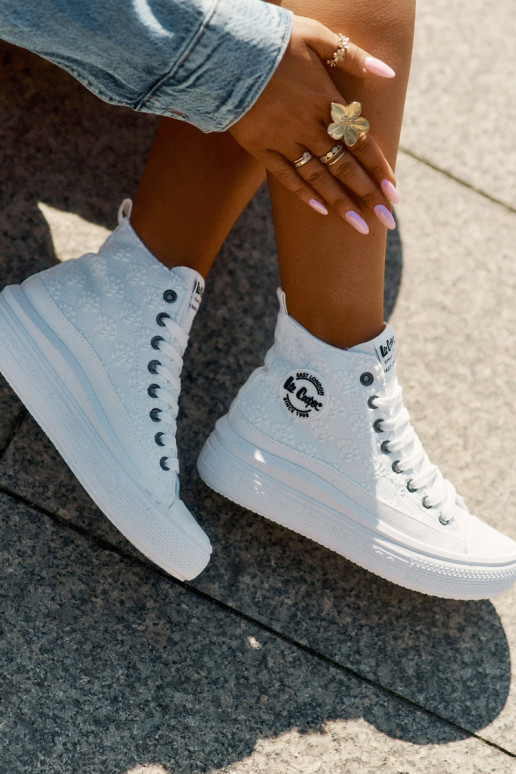 Chaussures de loisirs avec une plateforme Lee Cooper LCDANS-25-44-3209L Biale