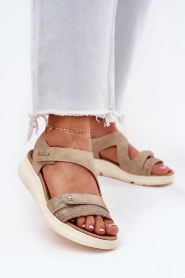 Sandales pour femmes Sur un coin beige Il fautroriella 2