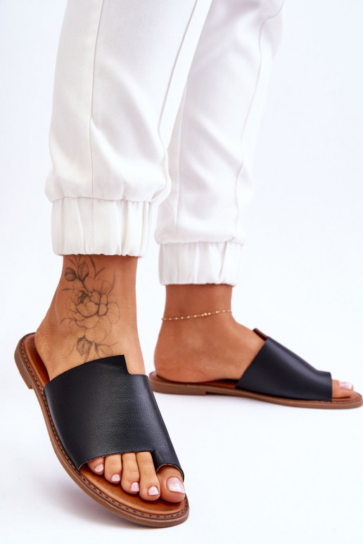 Féminin Pantoufles en cuir Chaussons couleur noire Amite