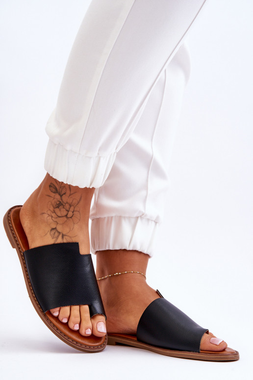 Féminin Pantoufles en cuir Chaussons couleur noire Amite