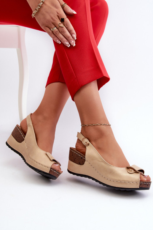 Féminin Sandales à plateforme légères Comfort Shoes beige Efravia Féminin Sandales à plateforme légères Comfort Shoes beige Efravia