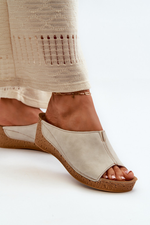 Pantoufles confortables pour femmes Sur un coin Inblu NG000002 beige