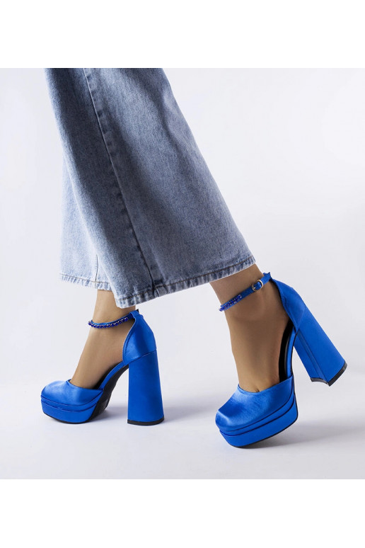 Talons hauts bleus, « Elida »