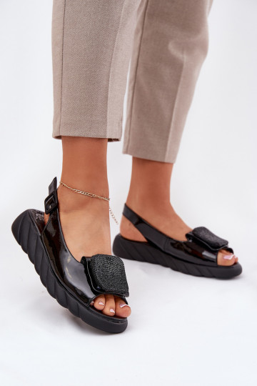 Chaussures à talons vernies noires avec décoration, Artiker 56C1564 2