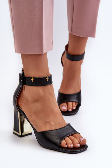 Style élégant Sandales à talons hauts pour femme couleur noire Rosazara